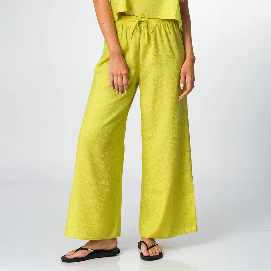Ollie Pant - Image 1