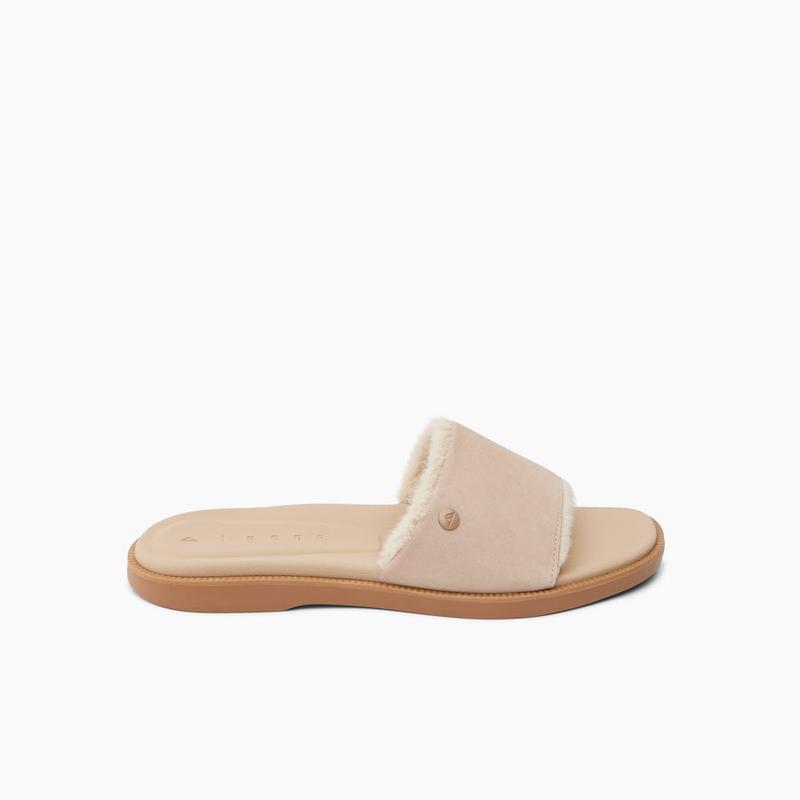 Sunny Arrianah Cozy - Image 1