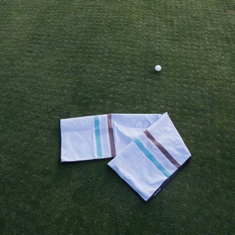 Reef X Palm Golf Dew Sweeper Towel - Image 2